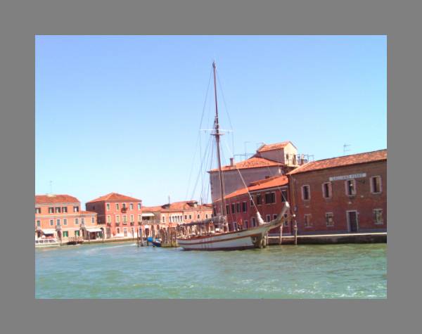 Vue depuis la Riva Longa sur la Fondamenta Colleoni et Navagero