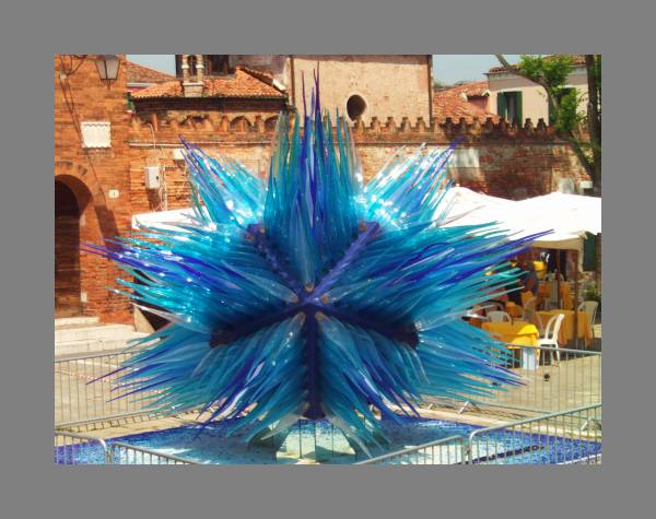 Sculpture en Verre de Murano - Le Cristal sur le Campo Santo Stefano